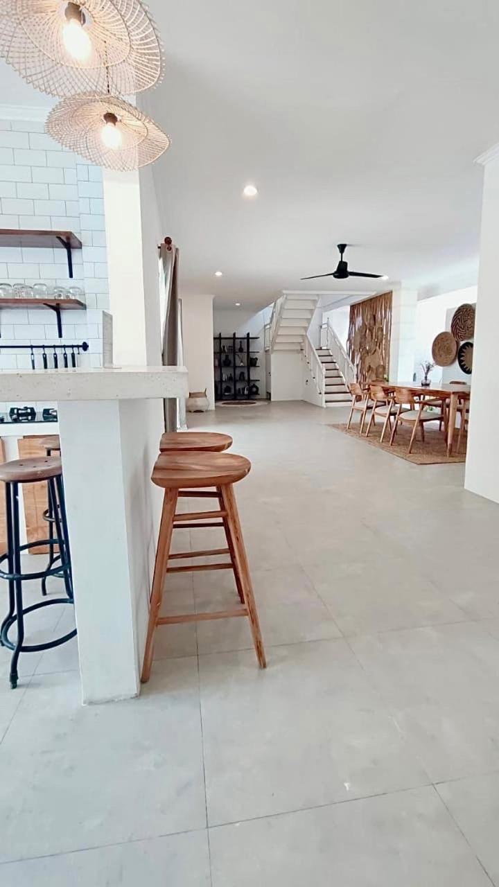Casa De Lupe 5 Bedroom Villa In Kerobokan 塞米亚克 外观 照片