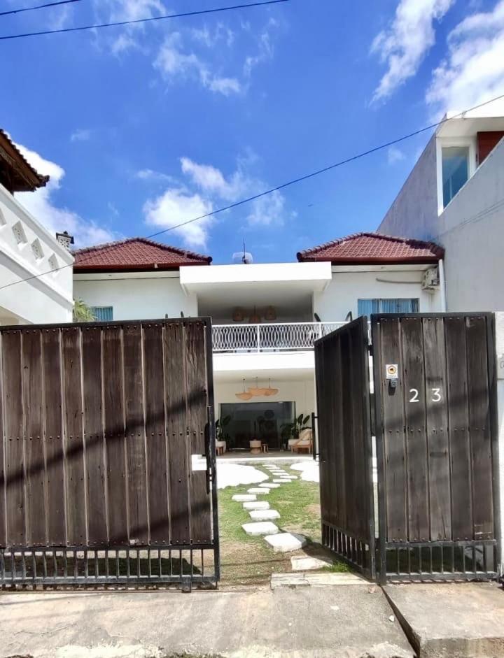 Casa De Lupe 5 Bedroom Villa In Kerobokan 塞米亚克 外观 照片