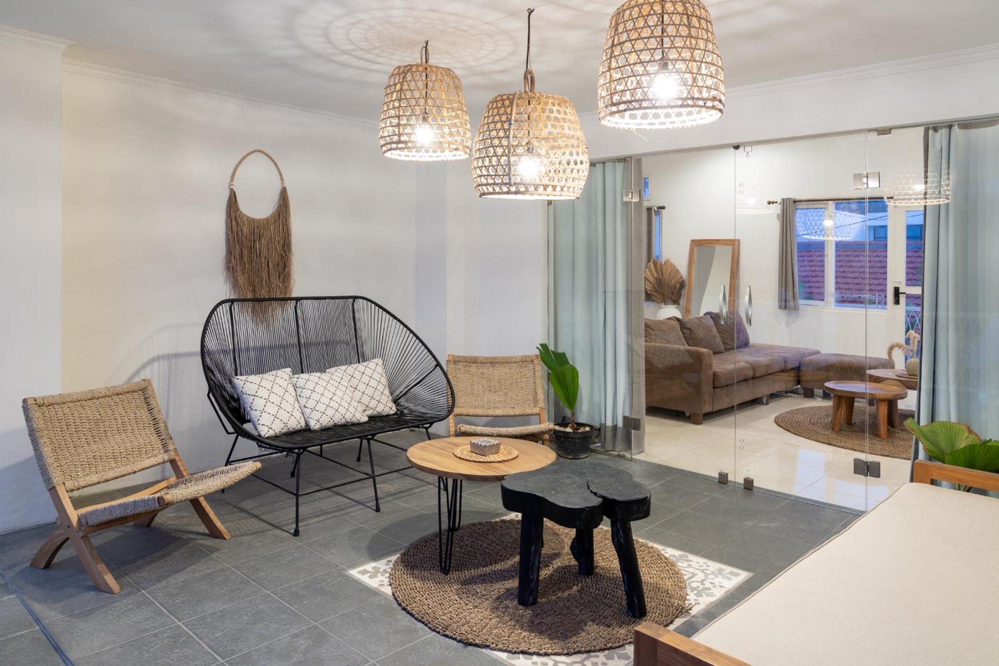 Casa De Lupe 5 Bedroom Villa In Kerobokan 塞米亚克 外观 照片